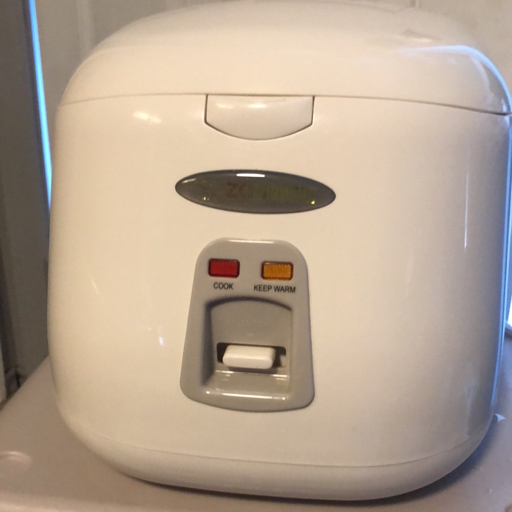 Zojirushi Rice cooker - Picture 2 of 14